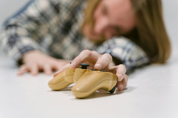 Comment utiliser les données de géolocalisation pour améliorer l'expérience utilisateur d'une application de transport urbain?